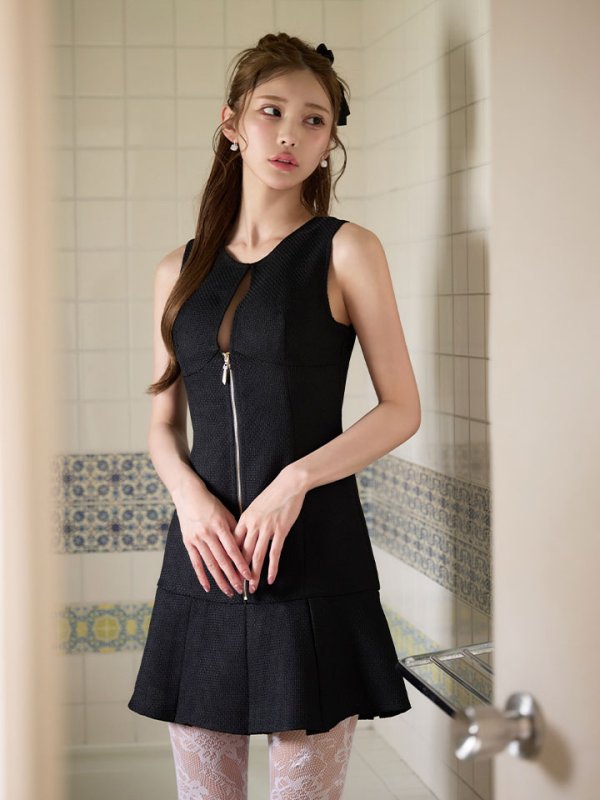 モデル：るりぴ　身長：165cm　着用サイズ：Sサイズ