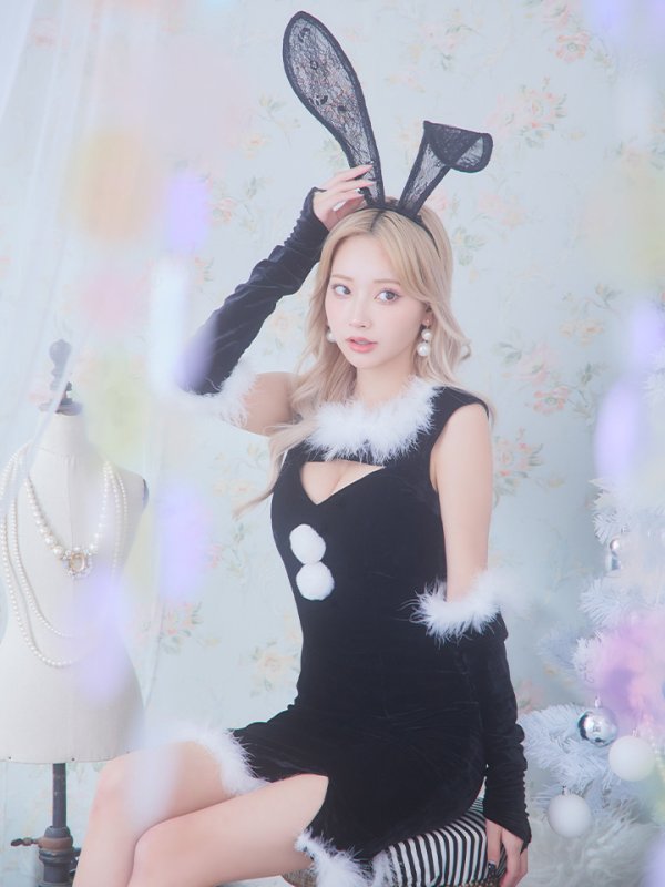 画像2: 【サンタセール！】【サンタコス 5点セット】【S-Mサイズ/2カラー】セクシーバニーサンタコスプレ[YMT] (2)