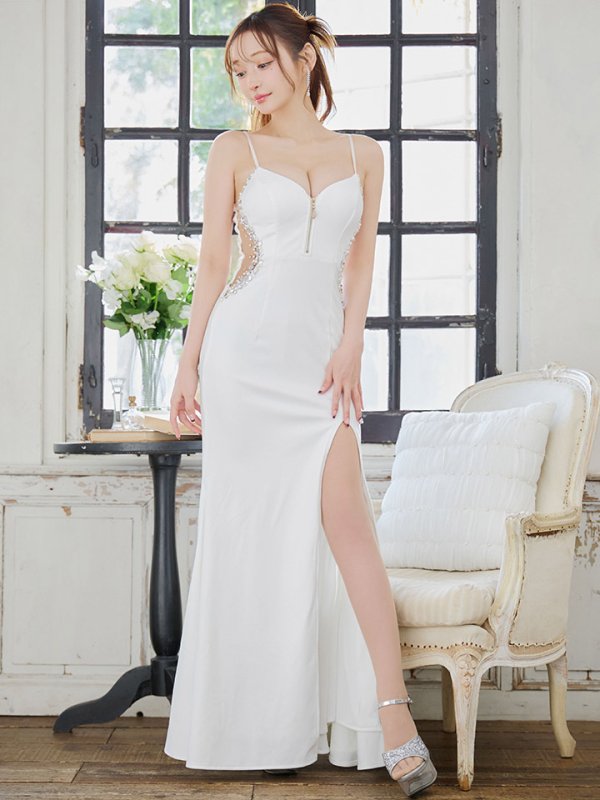 モデル:真優川咲 身長:159cm 着用サイズ:Sサイズ