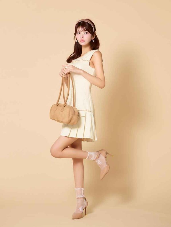 モデル：まりん　身長：163cm　着用サイズ：Sサイズ