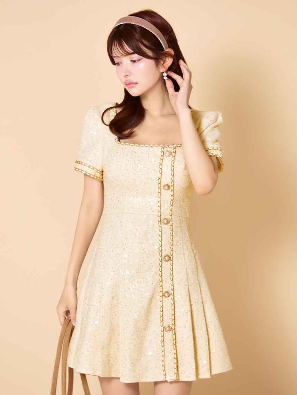 モデル：まりん　身長：163cm　着用サイズ：Sサイズ