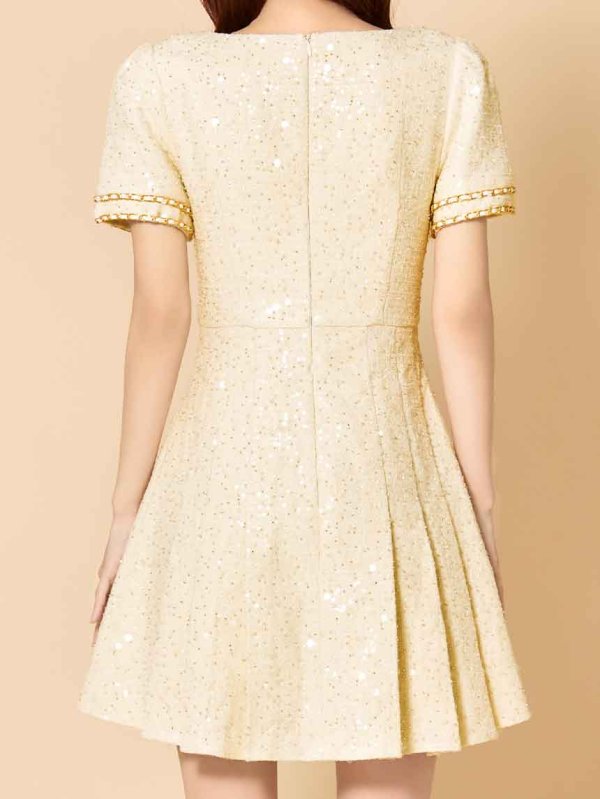 モデル：まりん　身長：163cm　着用サイズ：Sサイズ