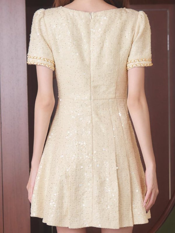 モデル：あすか　身長：170cm　着用サイズ：Sサイズ