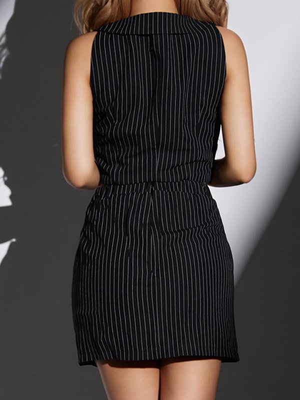 モデル：如月れい　身長：156cm　着用サイズ：Sサイズ