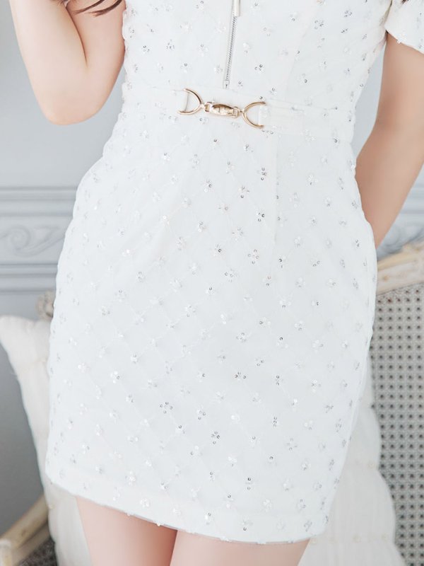 モデル：羽澄まり　身長：158cm　着用サイズ：Sサイズ