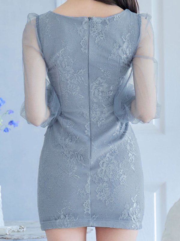 モデル:阿部なつき 身長:160cm 着用サイズ:Sサイズ