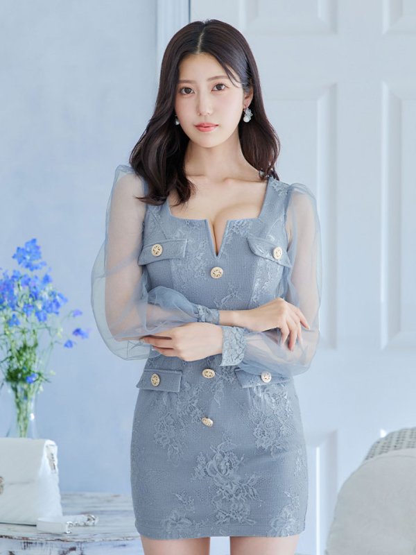 モデル:阿部なつき 身長:160cm 着用サイズ:Sサイズ