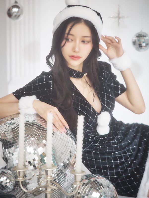 画像30: 【即日発送！】【サンタコス 4点セット】【XS-XLサイズ/2カラー】袖付きビジューベロアタイトサンタコスプレ[YMT] (30)