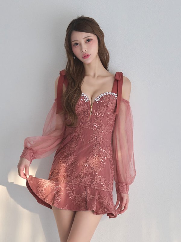 モデル：るりぴ　身長：165cm　着用サイズ：Sサイズ