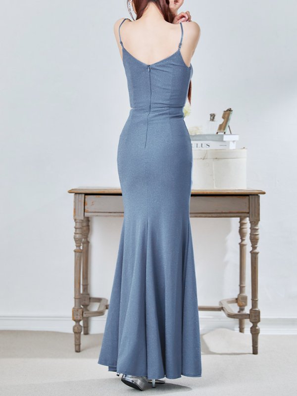 モデル:真優川咲 身長:159cm 着用サイズ:Sサイズ