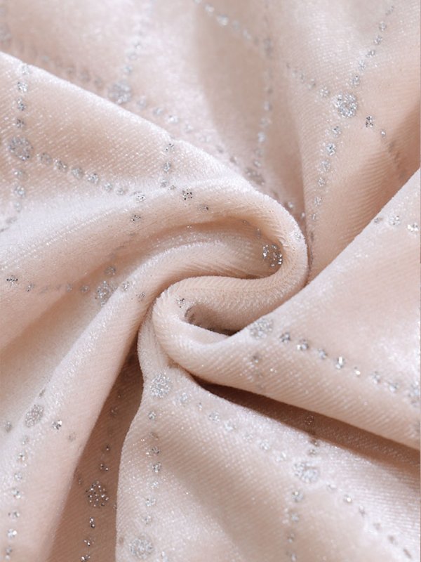 シャンパンベージュ