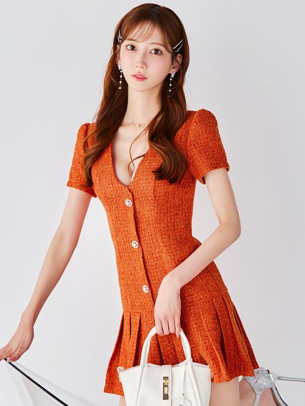 モデル：あすか　身長：170cm　着用サイズ：Sサイズ