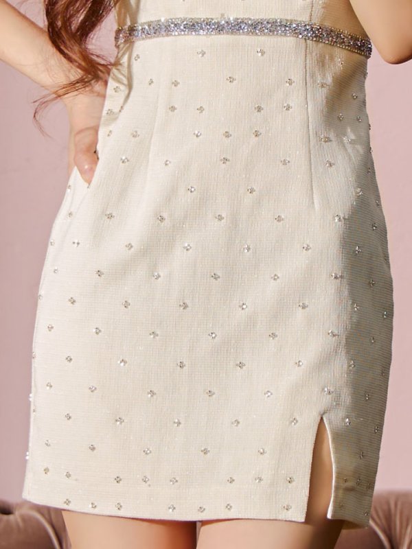 モデル:まりん 身長:163cm 着用サイズ:Sサイズ