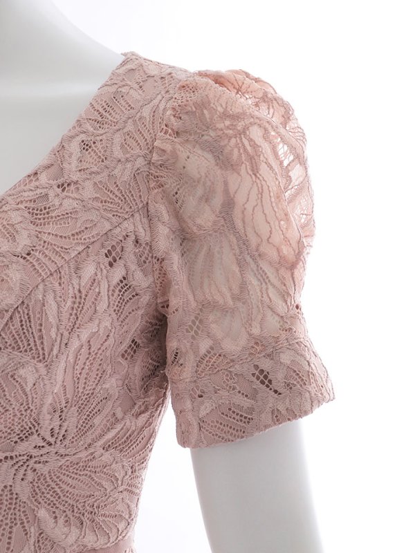 ピンクベージュ