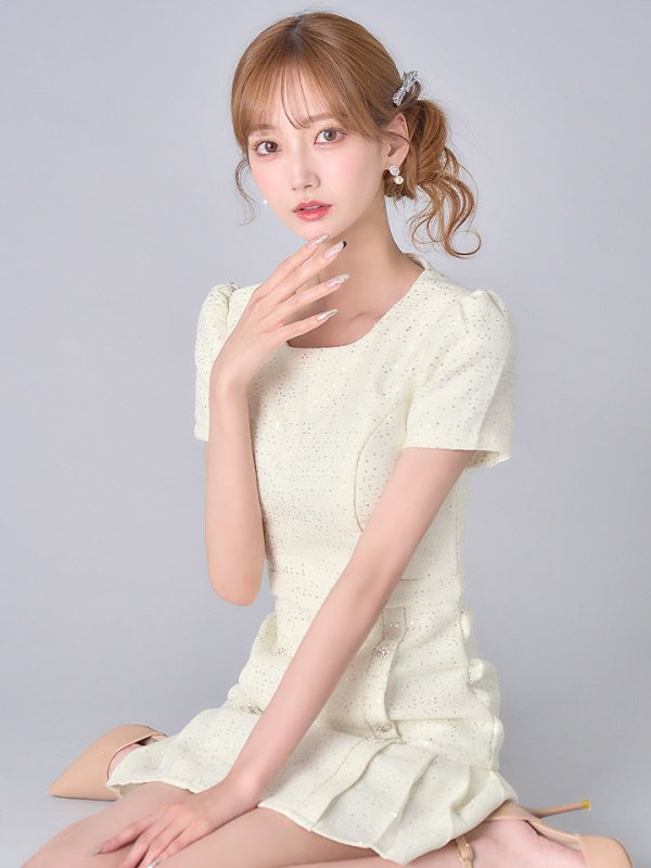 モデル：あすか　身長：170cm　着用サイズ：Sサイズ