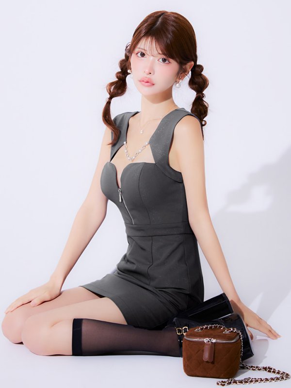 モデル:まりん 身長:163cm 着用サイズ:Sサイズ