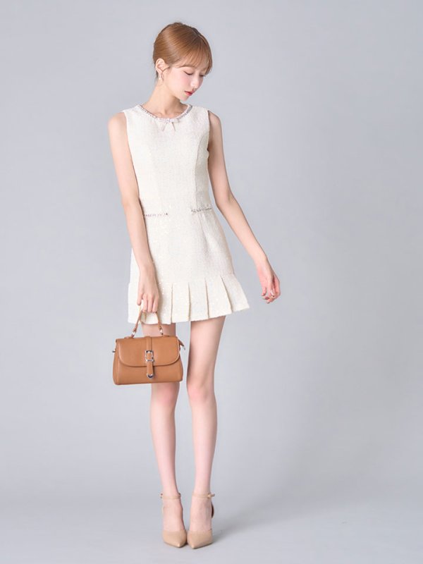 モデル:あすか 身長:170cm 着用サイズ:Sサイズ