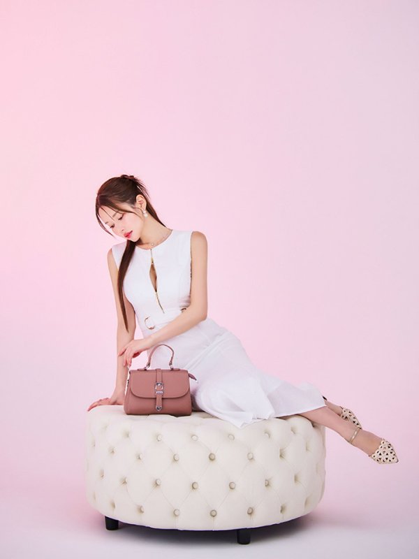 モデル：ゆめ　身長：160cm　着用サイズ：Sサイズ