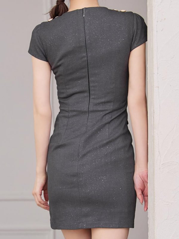 モデル：ゆめ　身長：160cm　着用サイズ：Sサイズ