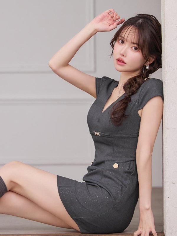 モデル：ゆめ　身長：160cm　着用サイズ：Sサイズ