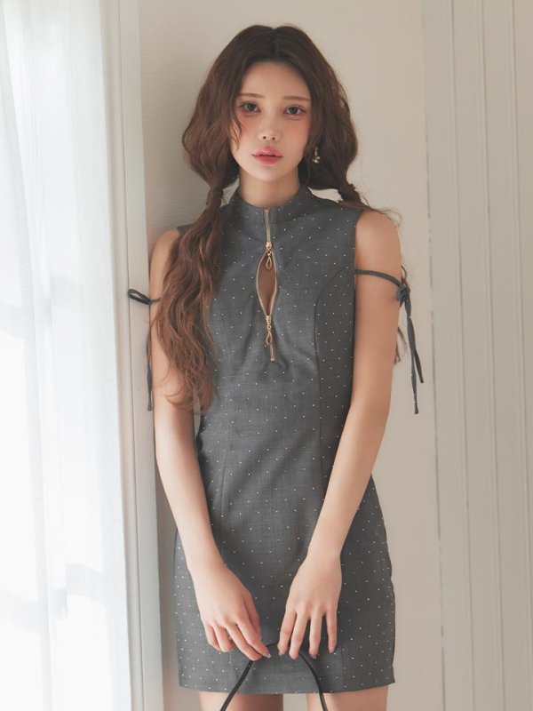 モデル：るりぴ　身長：165cm　着用サイズ：Sサイズ
