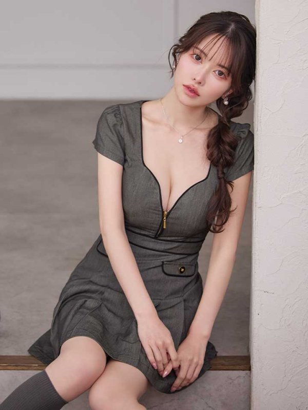 モデル：ゆめ　身長：160cm　着用サイズ：Sサイズ