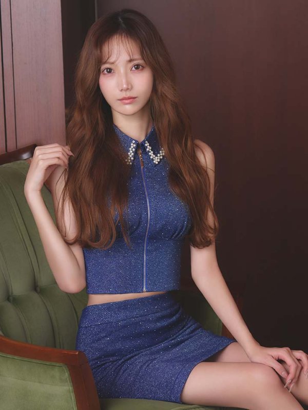 モデル：あすか　身長：170cm　着用サイズ：Sサイズ