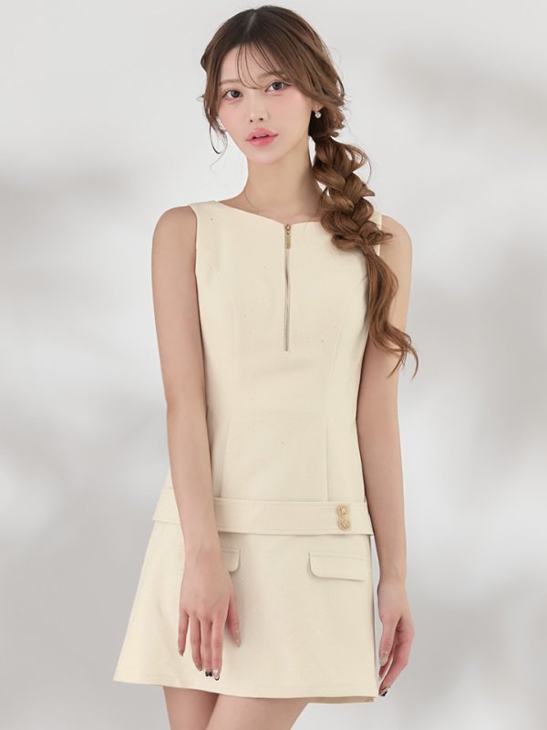 モデル：るりぴ　身長：165cm　着用サイズ：Sサイズ