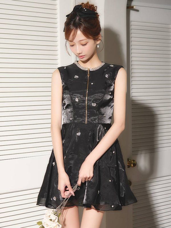 モデル：あすか　身長：170cm　着用サイズ：Sサイズ