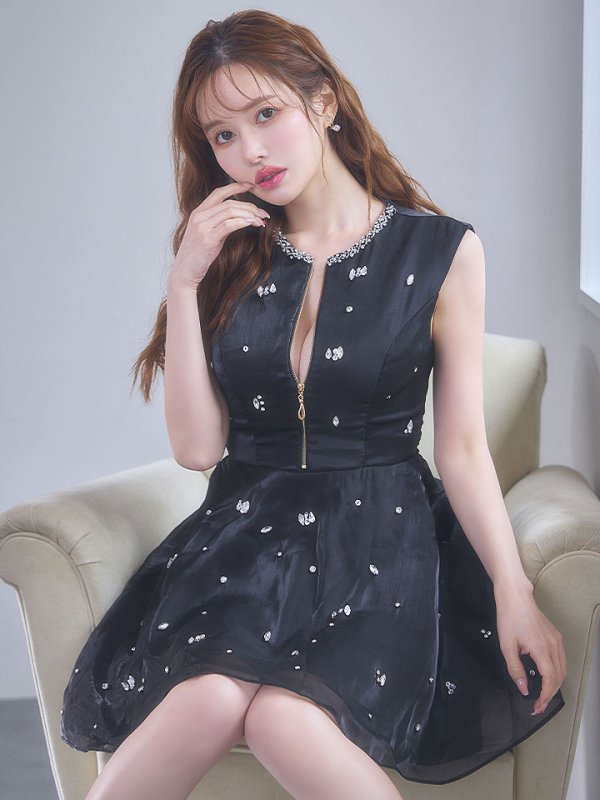 モデル：ゆめ　身長：160cm　着用サイズ：Sサイズ