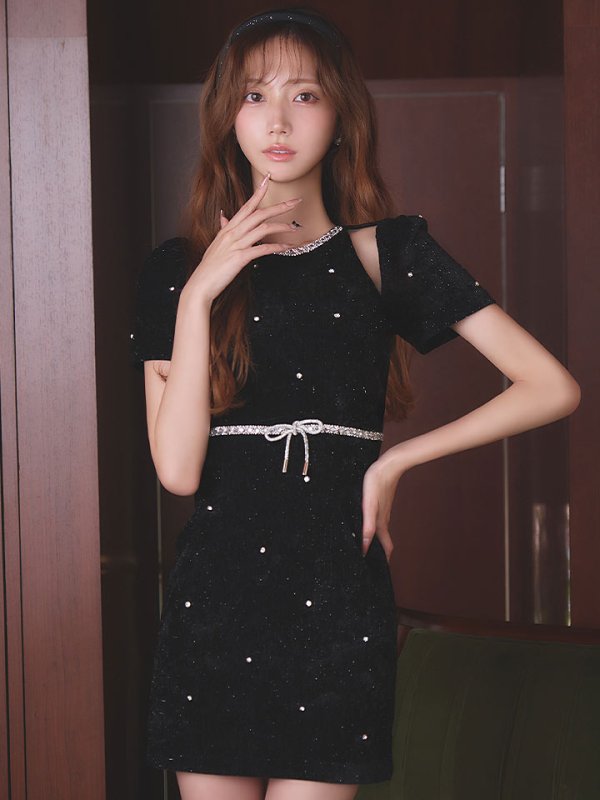 モデル：あすか　身長：170cm　着用サイズ：Sサイズ