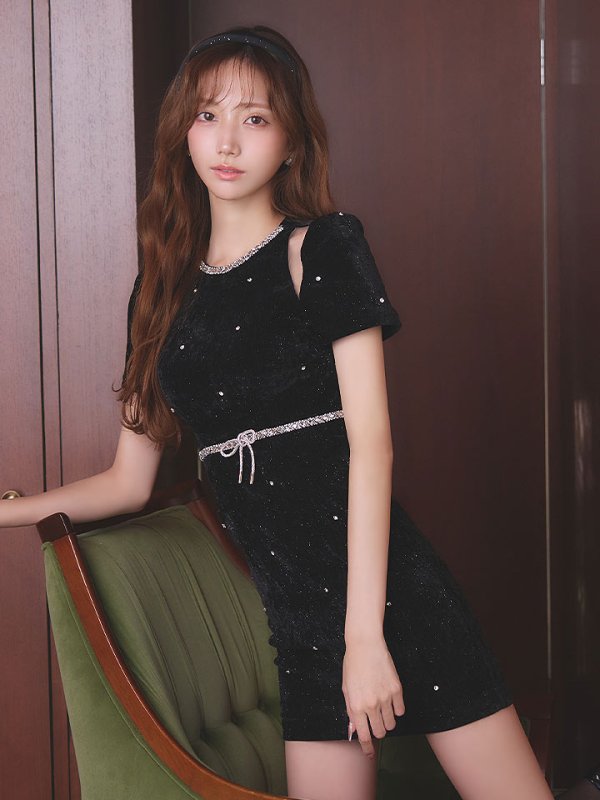 モデル：あすか　身長：170cm　着用サイズ：Sサイズ