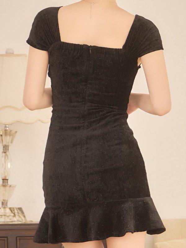 モデル：ゆめ　身長：160cm　着用サイズ：Sサイズ