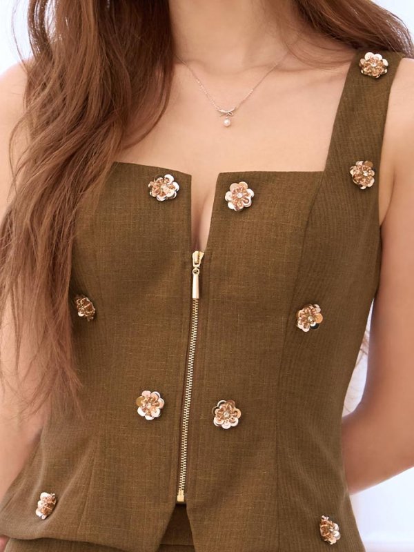 モデル：るりぴ　身長：165cm　着用サイズ：Sサイズ