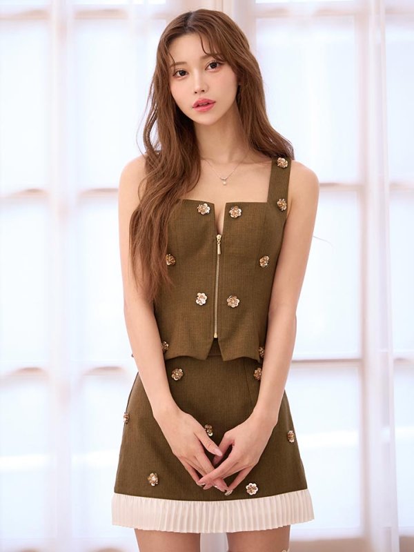 モデル：るりぴ　身長：165cm　着用サイズ：Sサイズ