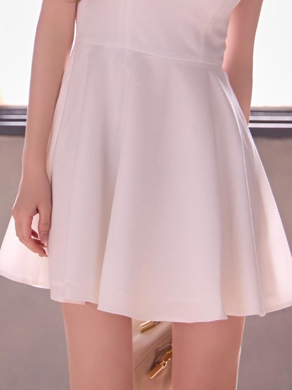 モデル：ゆめ　身長：160cm　着用サイズ：Sサイズ