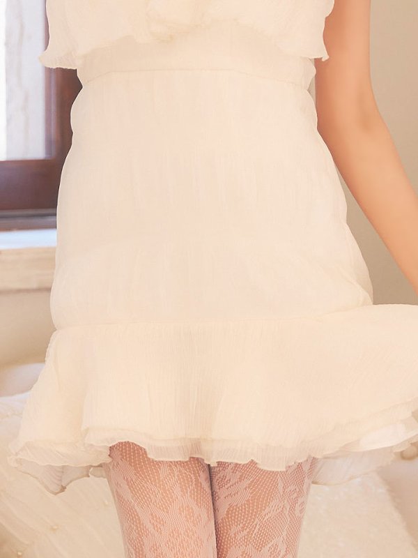 モデル：明日花キララ　身長：162cm　着用サイズ：Sサイズ