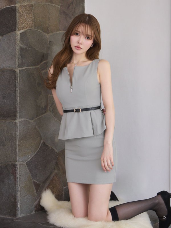 モデル：ゆめ　身長：160cm　着用サイズ：Sサイズ