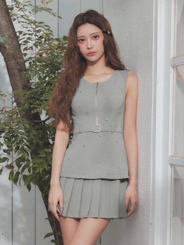 モデル：るりぴ　身長：165cm　着用サイズ：Sサイズ