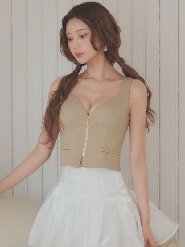 モデル：るりぴ　身長：165cm　着用サイズ：Sサイズ