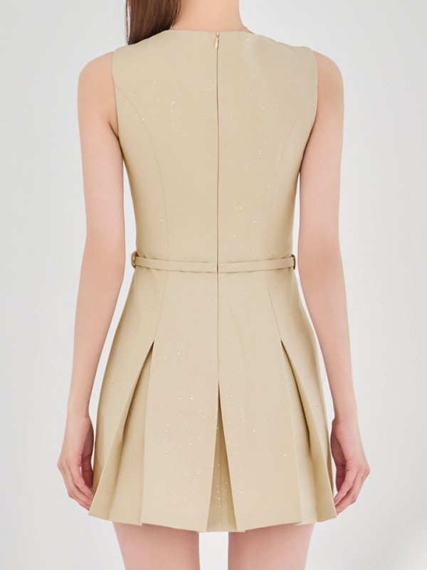 モデル：あすか　身長：170cm　着用サイズ：Sサイズ