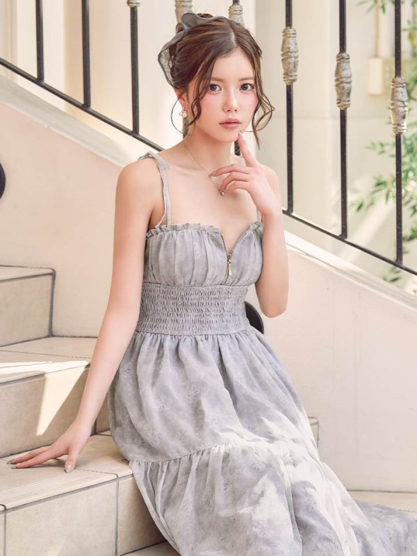 モデル：せいは　身長：161cm　着用サイズ：Sサイズ