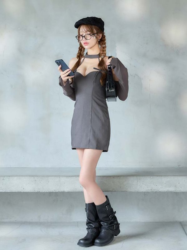 モデル：るりぴ　身長：165cm　着用サイズ：Sサイズ