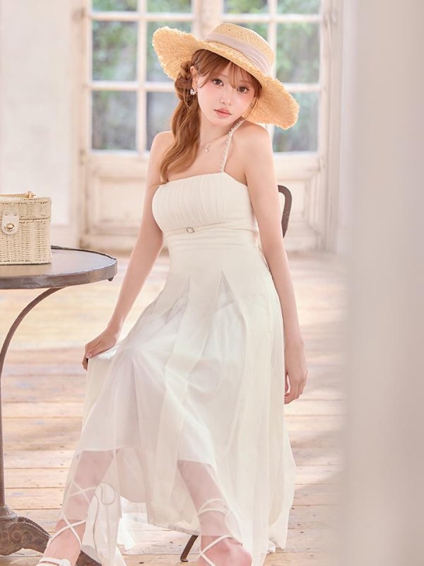 モデル：いおり　身長：164cm　着用サイズ：Sサイズ