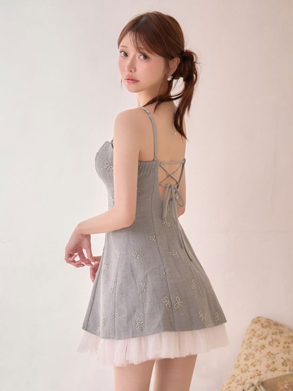 モデル：羽澄まり　身長：158cm　着用サイズ：Sサイズ