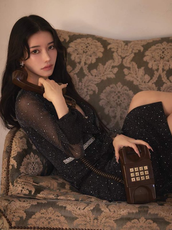 ブラック　モデル：ゆりお　身長：165cm　着用サイズ：Sサイズ