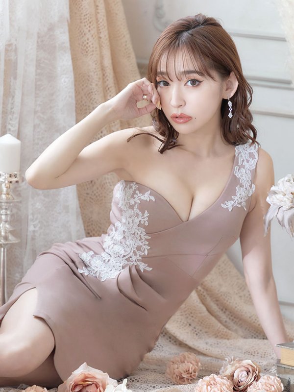 画像1: SALE!ワンショルダー刺繍ドレス/ノースリーブ/タイトスカート/胸元見せ/ミニドレス/キャバドレス【S-Mサイズ/1カラー】[OF03] [【YN】dzk (1)