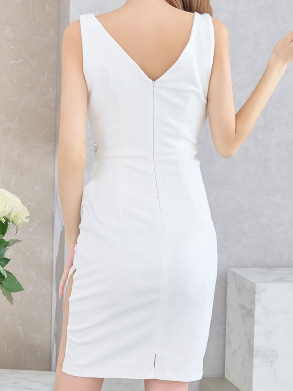 モデル:杉山佳那恵 身長:159cm 着用サイズ:Sサイズ