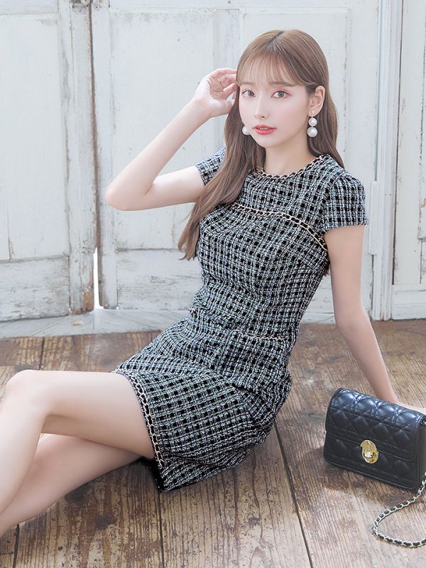 モデル:PyunA.(ぴょな) 身長:160cm 着用サイズ:Sサイズ