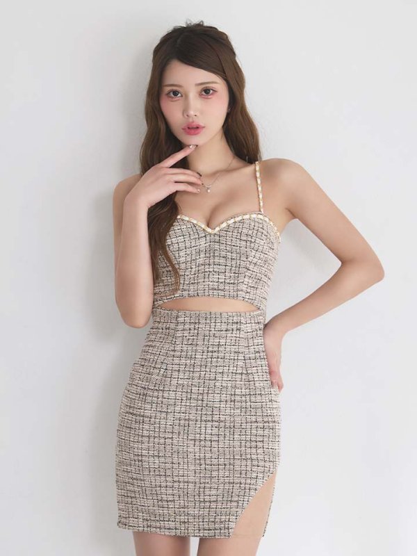 モデル：るりぴ　身長：165cm　着用サイズ：Sサイズ